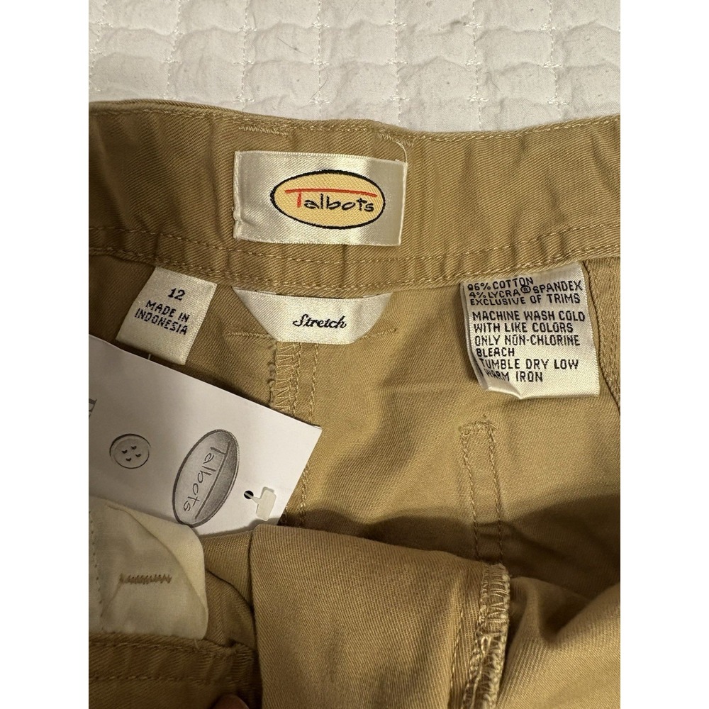 Talbots Women's Khaki Cargo Shorts, Size 12, NWT, - Picture 2 of 8